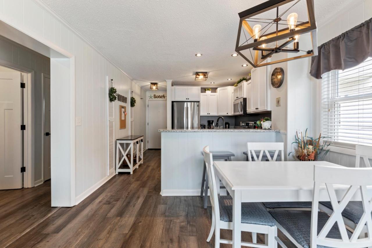 Bright And Sunny Condo With Stunning Oceanfront Myrtle Beach Dış mekan fotoğraf